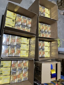 Nhà Máy Bán Hàng Trực Tiếp 9*9Cm Đài Loan K Vàng Lá Sheets Cho Mạ Vàng Đồ Nội Thất Móng Tay Khung Trang Trí Giả Vàng Lá - Product Image 4