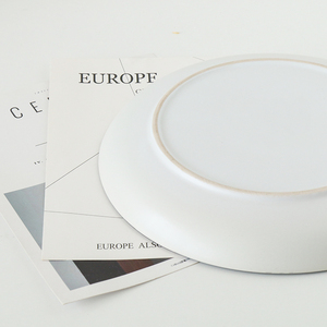 Assiettes et Plats en Céramique Noire Glaçée Modernes Porcelaine Durable Motif Végétal Échantillon Gratuit Service de Table pour Maison, Fêtes et Restaurants - Product Image 2