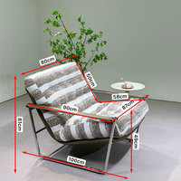 Fauteuil d'appoint moderne de luxe en tissu rayé, écologique et portable, avec base en traîneau chromé, style italien, pour salon