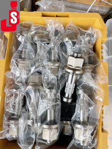 Pernos de Rueda de Buena Calidad para Autobuses Kinglong, Sunlong, Higer y Zhongtong, Repuestos para Sistemas de Dirección - Product Image 5