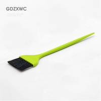 Produits de nettoyage coréens pour la maison, brosse de nettoyage multifonctionnelle à long manche avec poils en nylon, articles de cuisine, maison, 2023