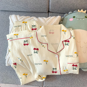 <span class=keywords><strong>Pyjama</strong></span> Confortable Femme en Soie de Lait à Col Revers, Imprimé Cerises Douces, <span class=keywords><strong>Manches</strong></span> <span class=keywords><strong>Longues</strong></span> et Pantalon Long, Tenue d'Intérieur Confortable - Product Image 2