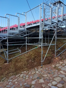 Soporte prefabricado marca CETA hecho en Italia-MultiCETA Tribuna metálica de acero galvanizado de alta calidad personalizable - Product Image 2