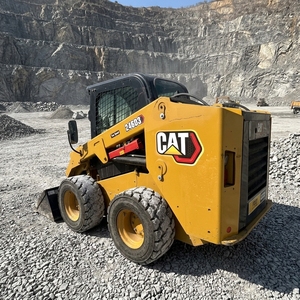 Chargeuse compacte sur pneus CAT 246D d'occasion, excellent état de marche, faible consommation de carburant, prix compétitif, prête à être expédiée - Product Image 1