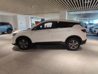 Voiture d'occasion Geely Coolray 2023 1.4T Manuelle Essence Véhicules d'occasion Algérie Vente Chaude Binyue Petit SUV Véhicules Chinois d'Occasion Fiables Prix Abordable
