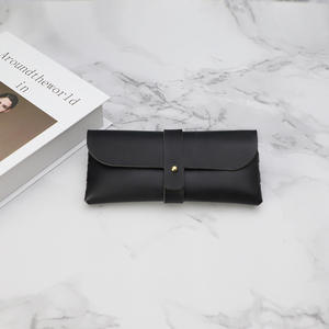Étui à lunettes en cuir rectangulaire noir avec fermeture à pression, sac de rangement haute résistance pour lunettes de soleil et lunettes - Product Image 1
