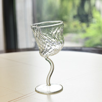 Verre à vin rouge soufflé à la main en borosilicate de haute qualité, design créatif torsadé effet glacier, pour cocktails, bars, restaurants, cadeaux (vente en gros)