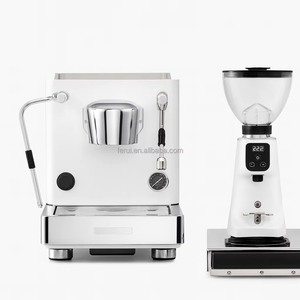 Machine à expresso semi-automatique professionnelle CAFOVO Easy Operation 9 bars avec échangeur de chaleur pour usage commercial et domestique - Product Image 1