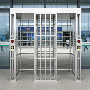 Torniquete Automático de Altura Completa para Control de Acceso en Estaciones - Product Image 1
