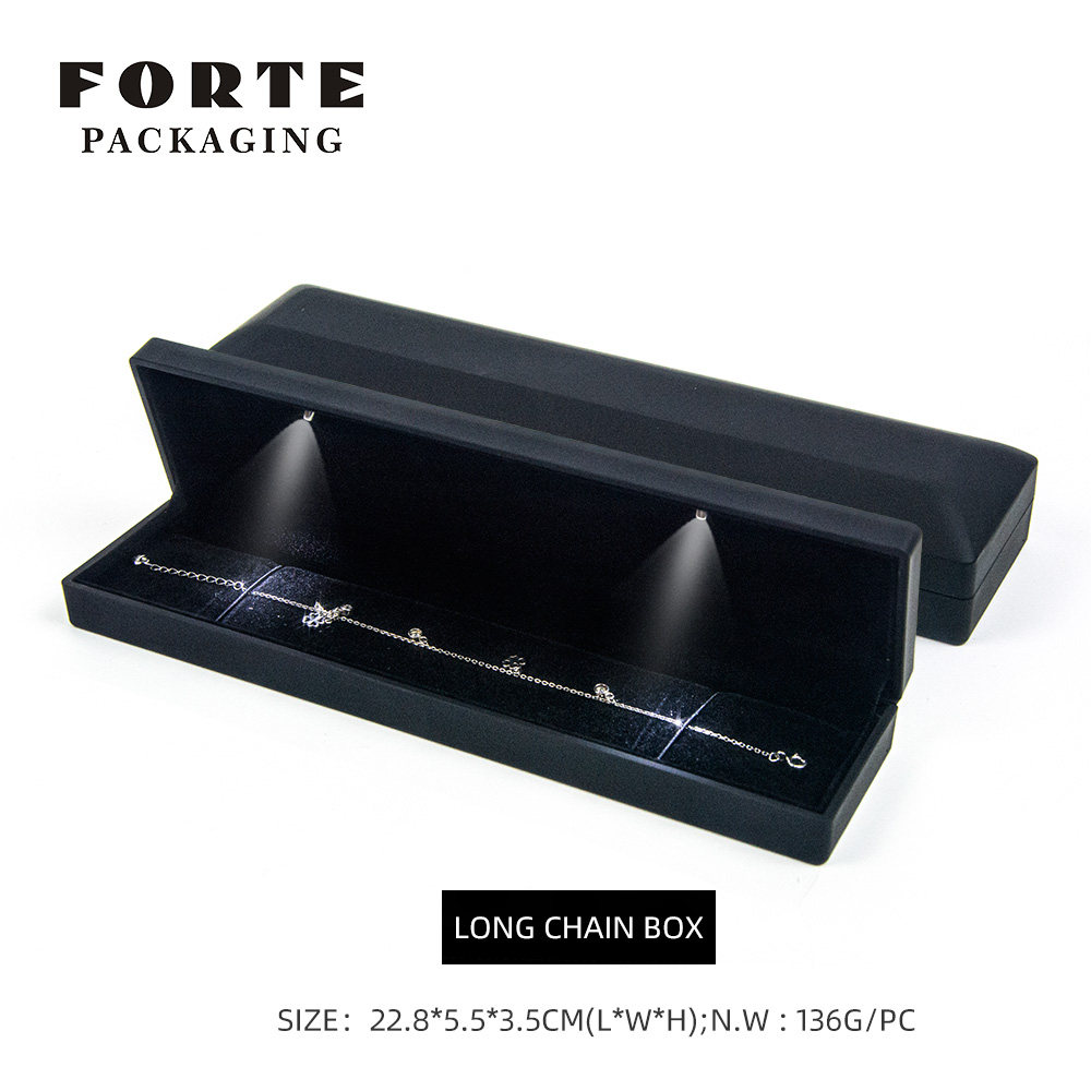 Boîte à bracelet noire