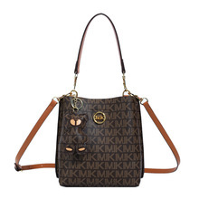 <span class=keywords><strong>Sac</strong></span> seau de luxe haut de gamme pour <span class=keywords><strong>femme</strong></span> 2026, <span class=keywords><strong>sac</strong></span> à <span class=keywords><strong>main</strong></span> tendance en PU avec doublure en fibre de polyester pour le quotidien - Product Image 1