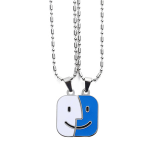 Collier Pendentif Personnalisé avec Symboles pour la Saint-Valentin, en Acier Inoxydable, Bijou Homme avec Logo Personnalisé - Product Image 5