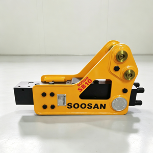 Brise-roche hydraulique latéral Soosan SB10 pour excavatrice, travaux de construction et démolition, avec burin - Product Image 1