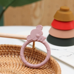 Anneau de dentition pour bébé en silicone souple personnalisé sans BPA jouet pour bébé à mâcher pour dentition apaisante anneau de chaîne <span class=keywords><strong>hochet</strong></span> - Product Image 5