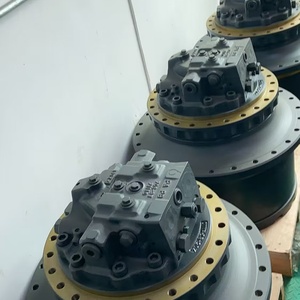 Conjunto de Motor de Desplazamiento para Excavadora Belparts PC450-6 PC450-7, Conjunto de Transmisión Final 706-88-00151 706-88-00150 706-8J-01012 para Komatsu - Product Image 2