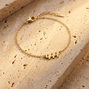 Pulsera Shunquan Jewelry de Acero Inoxidable 316 Hipoalergénica con Número de Ángel Simple y Elegante, Personalizable con Número de la Suerte - Product Image 1