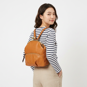Vintage-Inspired Genuine Leather Clasp Frame <b>Backpack</b> with Medium Capacity Handmade in Japan All Seasons - Product Image 1