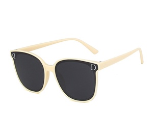 Lunettes de soleil Light Shade Eyewear MP5239, marque D Design, grandes montures, lunettes de soleil tendance pour femmes, 2024 - Product Image 3