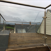 Rampe en verre à hauteur réglable avec balustrade en acier inoxydable pour la sécurité du pont et du bord de la piscine