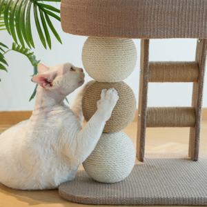 Maison pour chat moderne et peu encombrante avec griffoir intégré, plateforme d'escalade en corde de chanvre, boule à gratter en sisal pour chat de grande taille - Product Image 3