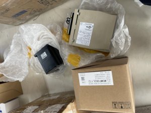 Motor Servo AC Panasonic MSMF082L1T2 - Product Image 1