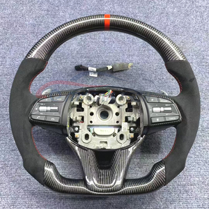 Volante de Fibra de Carbono para G70, Actualización de Fibra de Carbono - Product Image 4