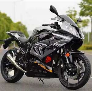 Double R <span class=keywords><strong>Kawasaki</strong></span> 400cc Petite <span class=keywords><strong>moto</strong></span> de course à essence Horizon à deux cylindres, <span class=keywords><strong>moto</strong></span> de route R3, voiture de sport V6, <span class=keywords><strong>moto</strong></span> à deux cylindres - Product Image 1