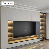 Meuble TV en bois moderne au design nordique personnalisé, console multimédia minimaliste avec étagères réglables pour salon