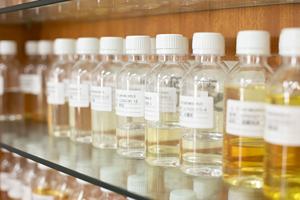 Aceite de Perfume Sintético Puro JinTai a <span class=keywords><strong>Precio</strong></span> Económico, 100% de Pureza, Concentrado para Hombres y Mujeres, para la Elaboración de Fragancias - Product Image 2