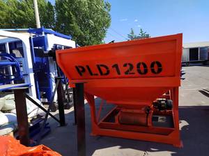 <strong>QT12</strong>-15A Advanced Vibrating Brick Making Machine, ISO Certified <strong>Automatic</strong> <strong>Block</strong> <strong>Production</strong> Line, Concrete <strong>Block</strong> Machine for Sale - Product Image 3