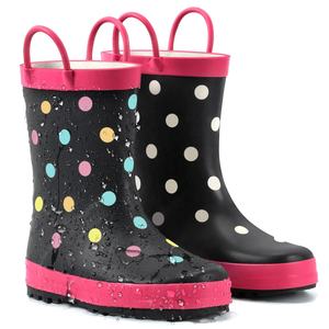 Bottes de pluie pour enfants 100% bottes en caoutchouc unisexes imperméables pour sauter dans <span class=keywords><strong>les</strong></span> flaques d'eau et jouer en plein air | Chaussures pour tout-petits à poignée à tirer (ODM/OEM) - Product Image 1