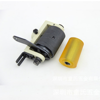 Accessoires pour machine à coudre industrielle, ensemble de tireurs 1412 1404 4404 4412 1508P VC008 W600 en fer et caoutchouc 1,2 kg