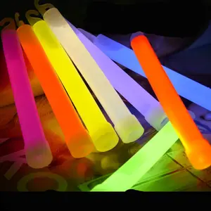 Groothandel 6 Inch Glow Sticks Chem Light Sticks Met 12 Uur Duur Plastic Speelgoed Voor Feestdecoraties
