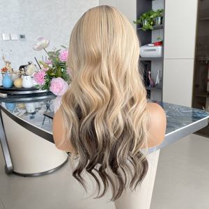 Perruques synthétiques sans colle, résistantes à la chaleur, avec dentelle transparente 13x6, ondulations naturelles, blondes, 18 pouces - Product Image 5