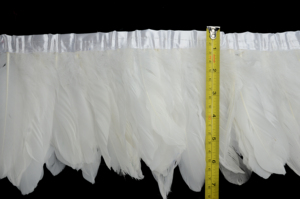 15-20cm teñido blanco precio competitivo hecho a mano ganso Nagorie pluma enhebrado flecos 5-8 ''para decoración de fiesta de Carnaval - Product Image 3