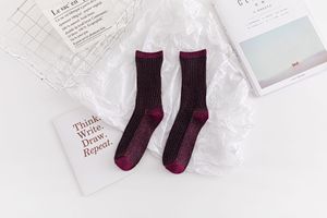Chaussettes pour femmes de haute qualité, chaussettes mi-hautes verticales pour filles, mode printemps, fil doré et argenté, chaussettes de loisirs, chaussettes mi-hautes 2025 - Product Image 6