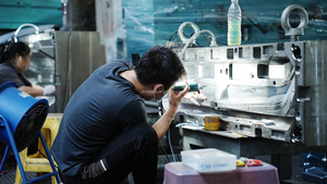 Parachoques Delantero con/sin Asistente de Estacionamiento para <span class=keywords><strong>Jaguar</strong></span> XEL 2020 Dynamic OEM T4N33895LML T4N28933LML T4N33897LML, Precio de Fábrica - Product Image 4