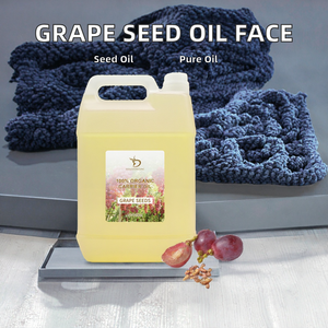 Aceite de Semilla de Uva Orgánico Prensado en Frío 100% Puro y Natural Antienvejecimiento para el Cuidado Facial y Capilar - Product Image 2
