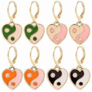 Anting-Anting Wanita Tai Chi Yin Yang Gosip Bentuk Hati Mode Anting-Anting Wanita Hadiah Hari Valentine Wanita