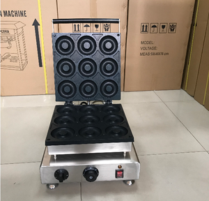 Mini Elektrischer Donut-Maker / Donut-Herstellungsmaschine mit 6 Formen - Product Image 4