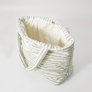 LE PETIT RUISSEAU Bolso de Viaje de Nailon Resistente, Bolso de Hombro para Mujer al por Mayor con Bolsillo, Ligero y Acolchado - Product Image 4