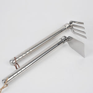 Houe à tête unique et râteau à quatre dents en acier inoxydable pour le jardinage, les fleurs domestiques, le camping en plein air - Product Image 2