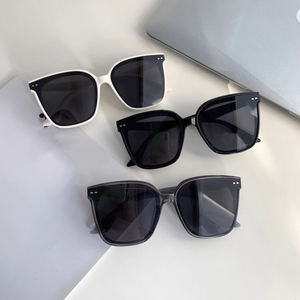 New Retro <b>Large</b> <b>Frame</b> Rectangular Sun Glasses Men's Fashion Trend Black Men Glasses Travel Sun Protection Men Glasses - Product Image 1