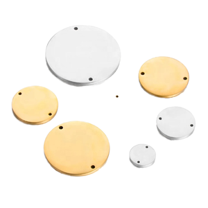 Etiquetas Rectangulares de Metal Pulido con Baño de Oro Personalizadas de Lujo, Diseño Grabado Profundo para Bolsos de Alta Gama y Muebles de Estilo Deportivo - Product Image 1