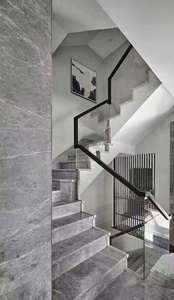 Dalles et carreaux en marbre gris pierre naturelle pour escaliers d'hôtel - Product Image 5