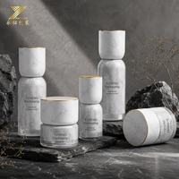 Ensemble d'emballages cosmétiques de luxe personnalisés avec des flacons et des pots en verre rose mat de 30 ml/50 g pour les soins de la peau (pompe à lotion/sérum)