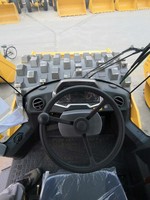 Compacteur à tambour unique RS8200H stable et performant, à charge linéaire statique élevée, pour le traitement des sols sur sites industriels