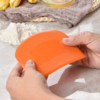Couteau à découper en plastique antidérapant, spatule à pâte, grattoir pour gâteau, pain, crème, outil de pâtisserie