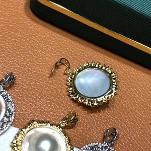 Colgante de Perla Mabei World, Perla Cultivada Blanca Redonda de 18-19 mm, Chapado en Oro, Plata 925, Solitario Clásico, Unisex, para Uso Diario - Product Image 3