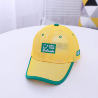 Casquette de baseball unisexe pour enfants en maille respirante avec visière pare-soleil, 6 panneaux, broderie manuelle, logo personnalisable, fermeture à boucle, été